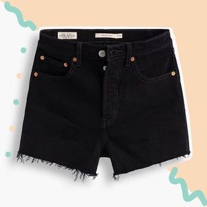 *NEW* NWT Levi's Ribcage Shorts